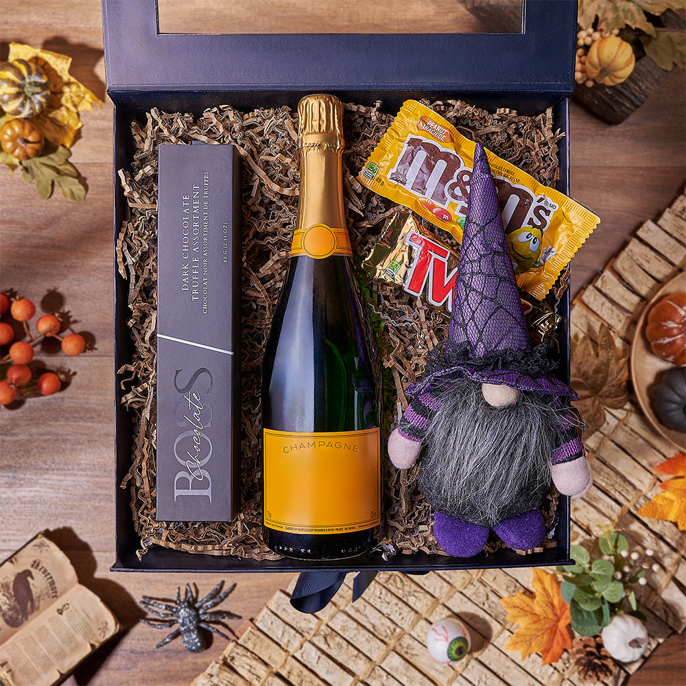 Sparkling Wine Halloween Treat Box – how the gift is presented