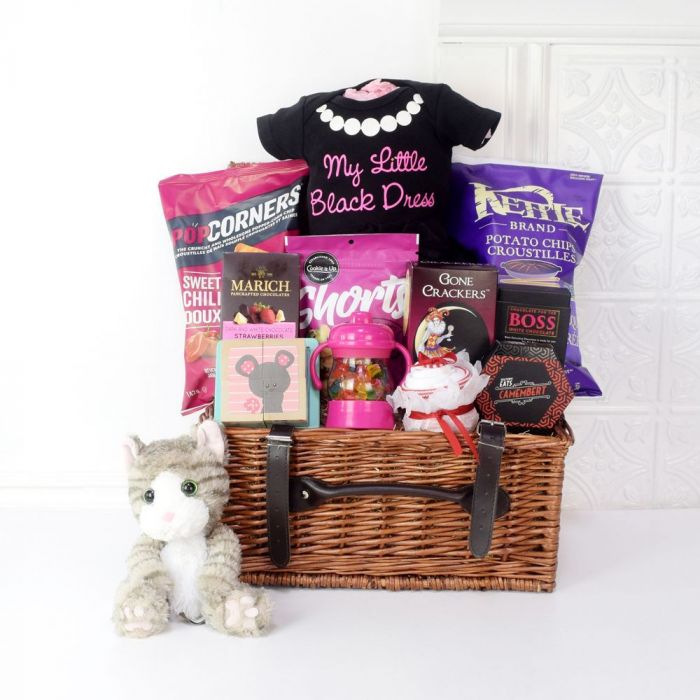Baby Gift Basket with Puzzle Blocks – how the gift is presented
