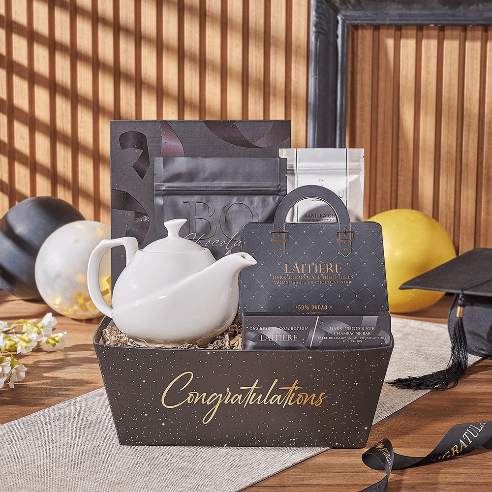 Vanilla Chai and Chocolate Gourmet Tray for Graduation Gift – how the gift is presented