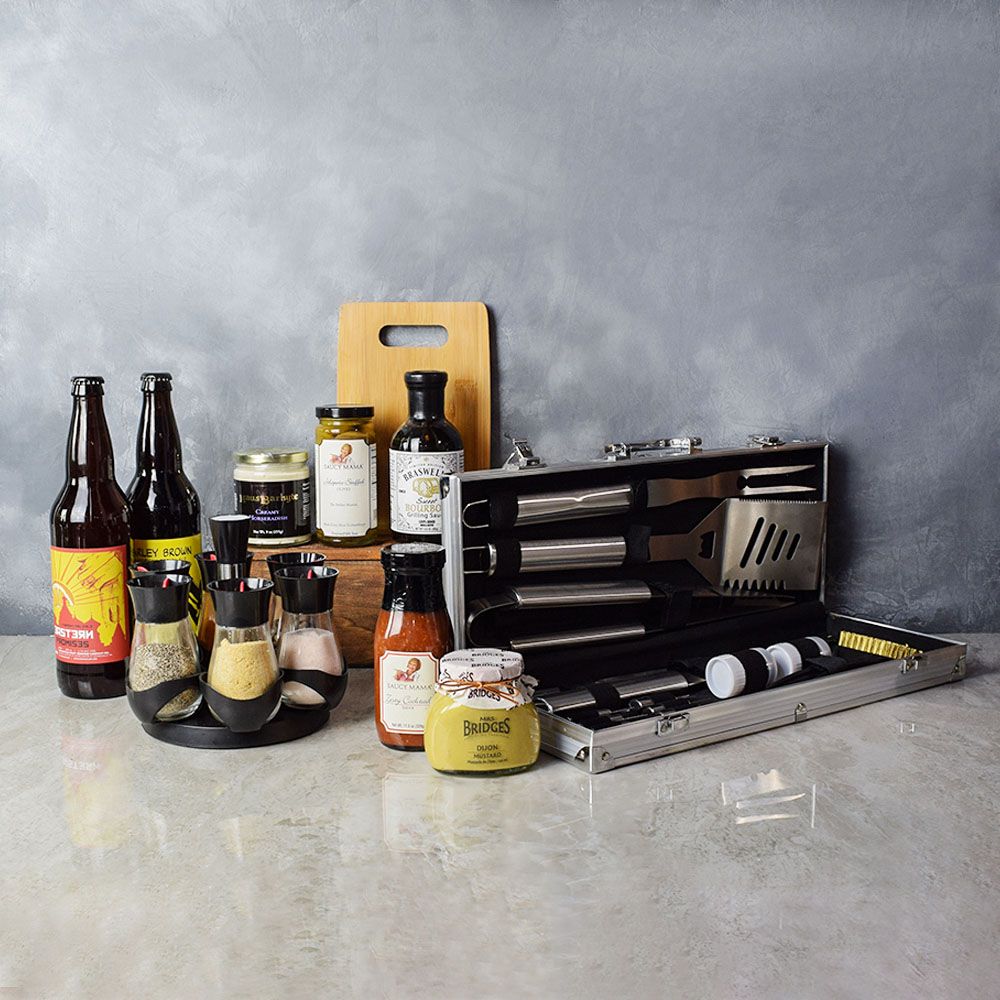 Craft Beer Gift Set with Zesty Cocktail Sauce and Stainless Steel Grill Tools – how the gift is presented