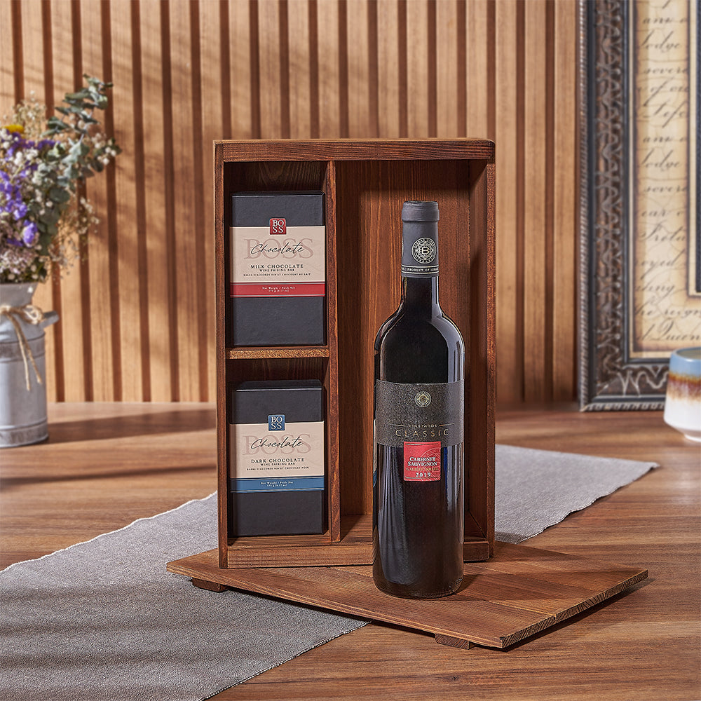 Wine and Kosher Chocolate Box – how the gift is presented