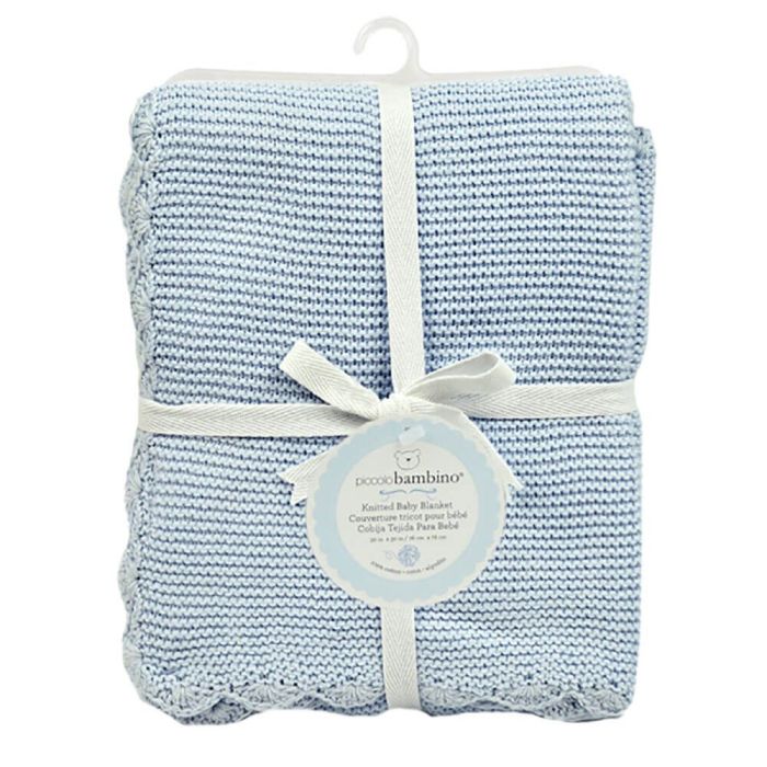 Champagne Basket with Baby Items – how the gift is presented
