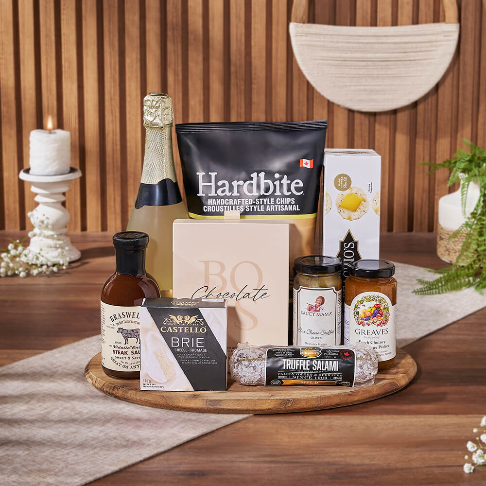 Sparkling Wine and Delicacy Basket – how the gift is presented