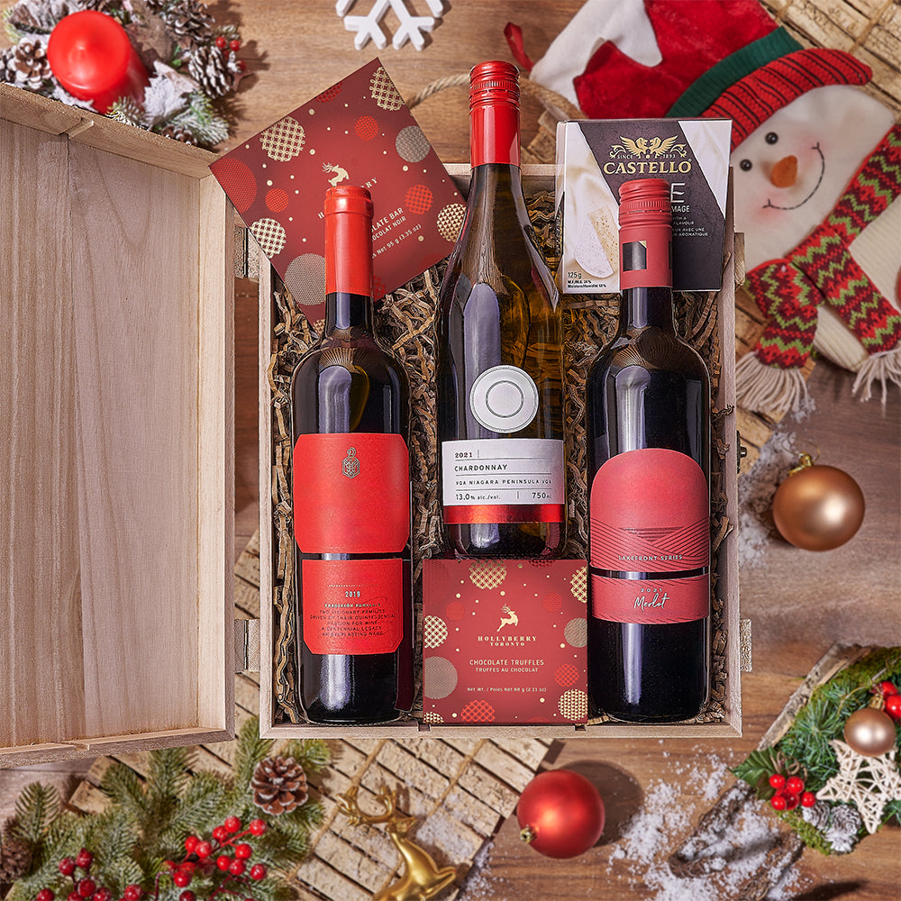 Gourmet Wine Trio in Wooden Box with Rope Handle for Christmas – how the gift is presented