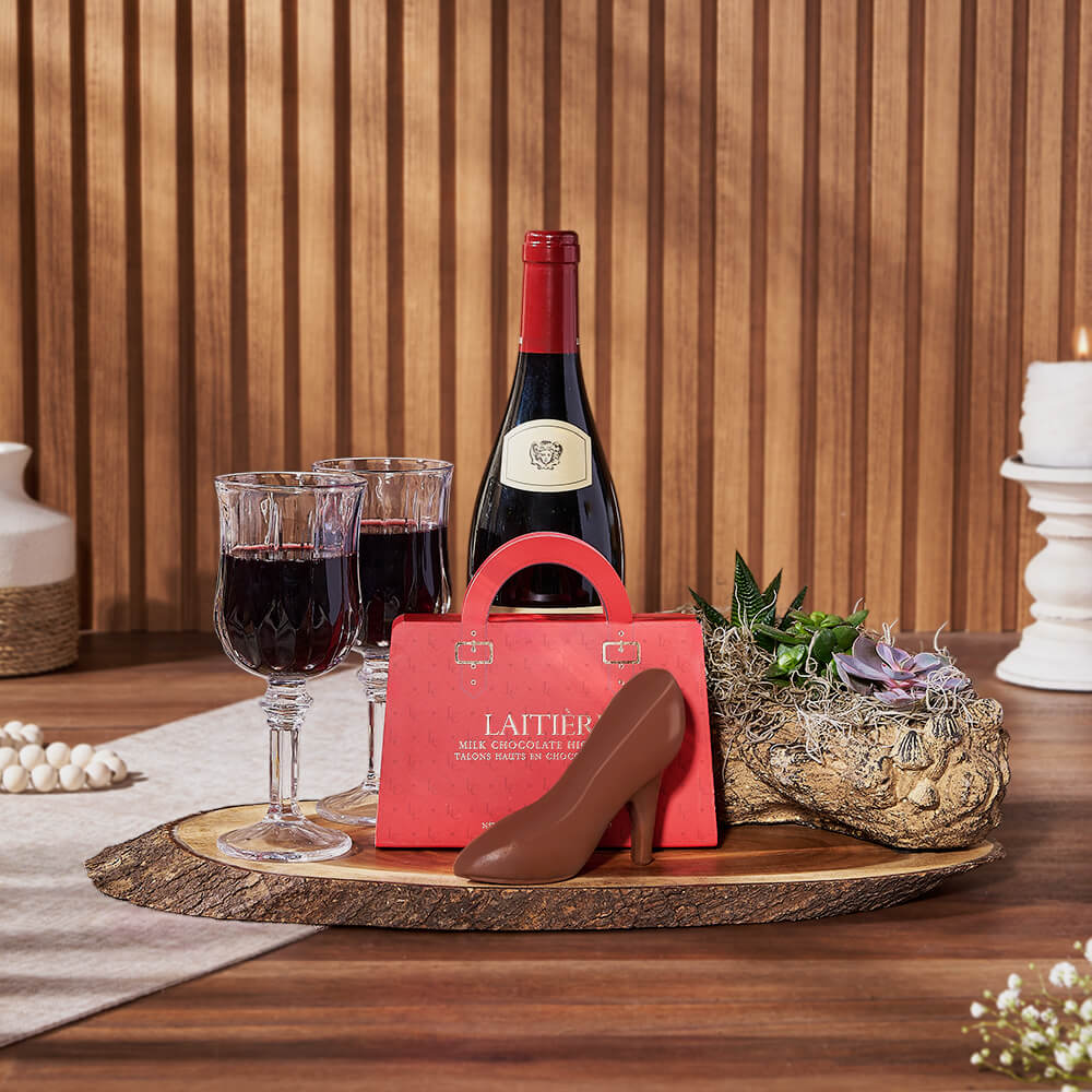 Wine and Chocolate High Heels Basket – how the gift is presented