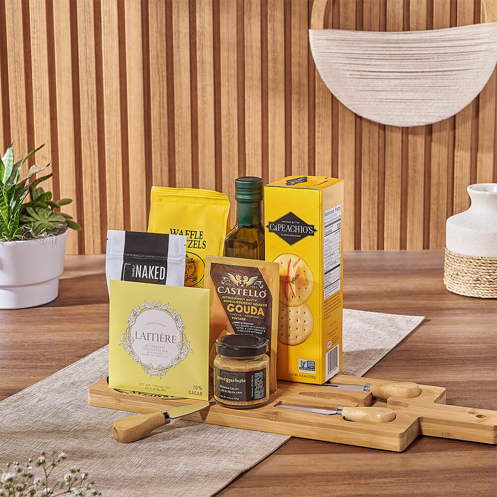Gourmet Cheese &amp; Cracker Gift Set, cheese gift, cheese, cheese board gift, cheese board, New Jersey delivery