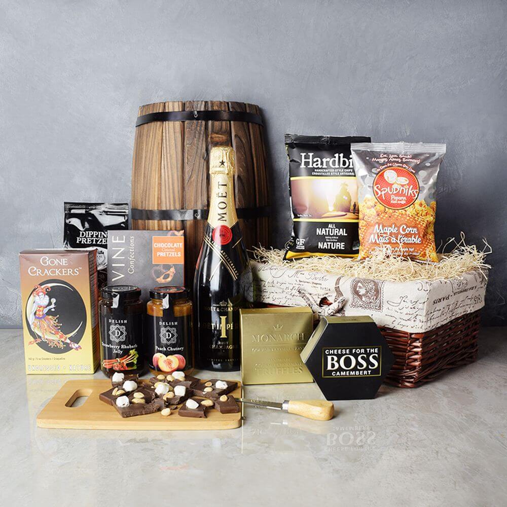 Champagne and Camembert Gift Basket – how the gift is presented