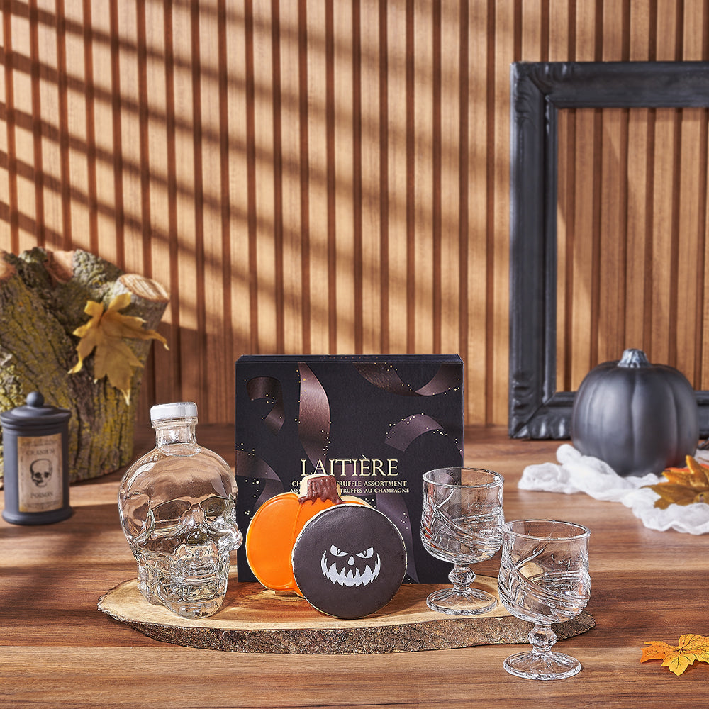 Halloween Vodka Gift Set with Board – how the gift is presented