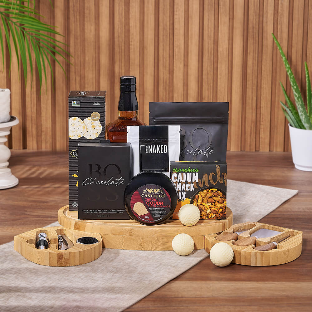 Deluxe Gourmet Gift Set Featuring Whiskey and Golf Cheese Board – how the gift is presented