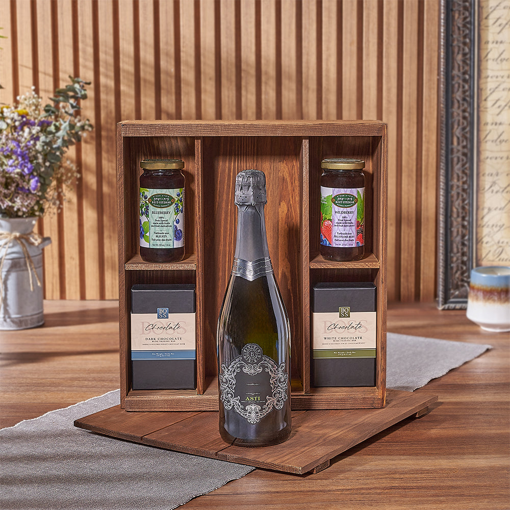 Kosher Champagne &amp; Sweet Gift Box, kosher gift, kosher, champagne gift, champagne, sparkling wine gift, sparkling chocolate gift, chocolate, New Jersey  delivery