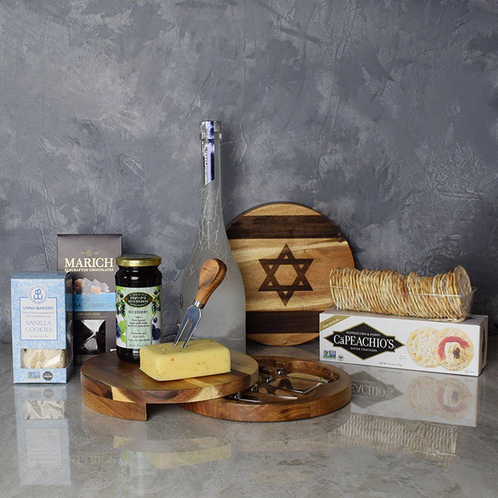 Give the gift of gourmet quality with the Kosher Liquor &amp; Snacks Platter from New Jersey Baskets - New Jersey Delivery