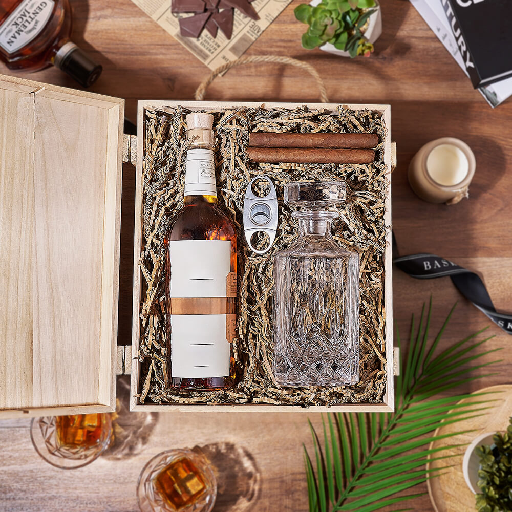 Liquor &amp; Decanter Crate, liquor gift, liquor, decanter gift, decanter, cigar gift, cigar, New Jersey  delivery