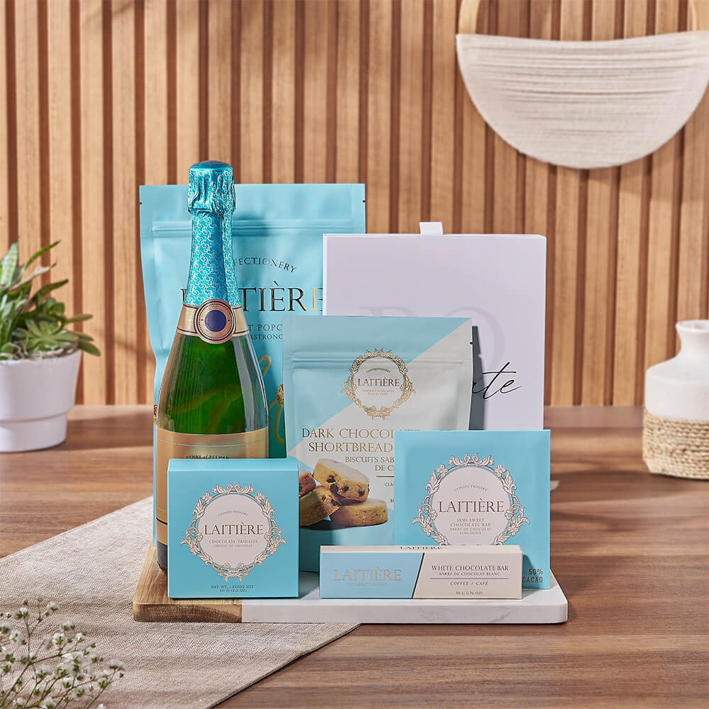 Sparkling Wine and Chocolate Assortment Gift – how the gift is presented
